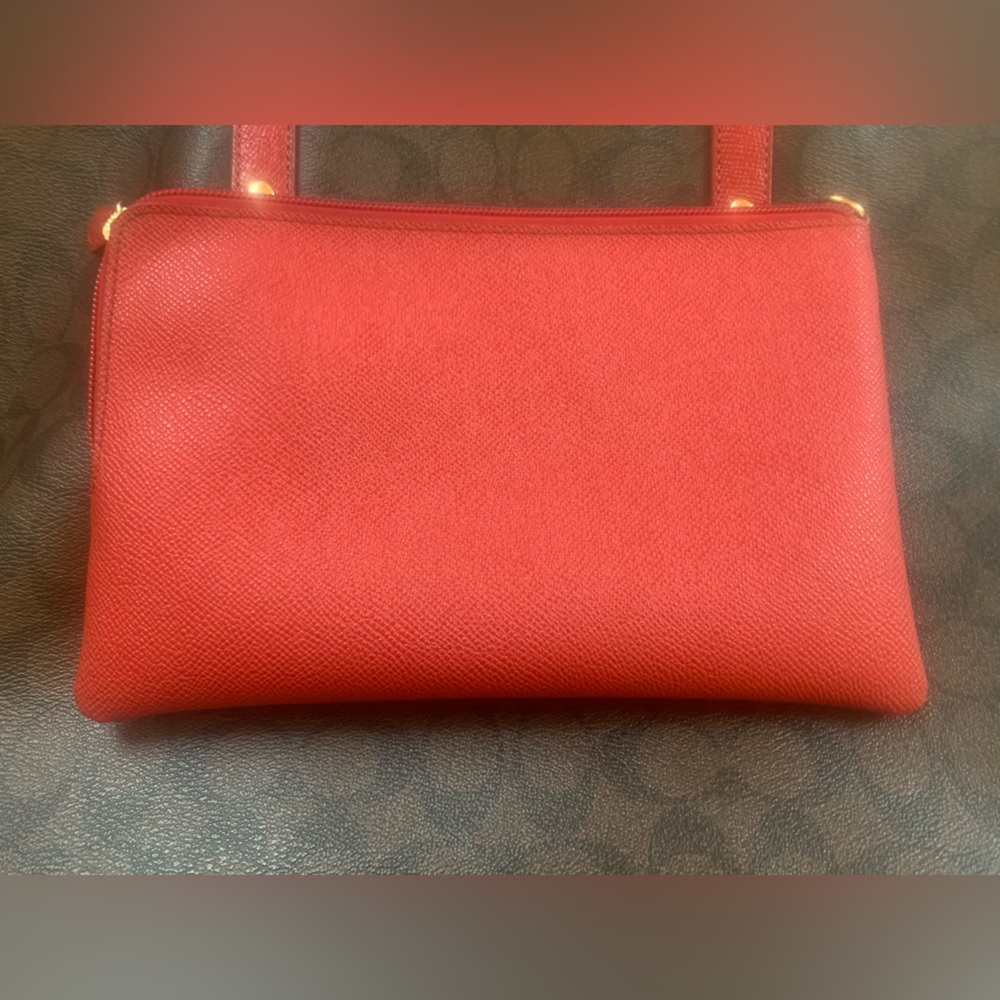 COACH City Tote In Signature;Red Interior-AS IS! PLEASE READ!!! - Picture 8 of 9